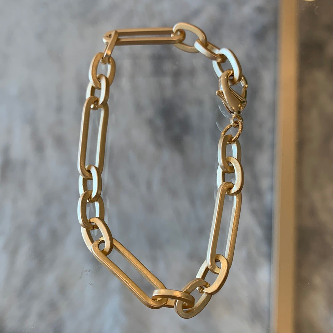 Matte Gold Paperclip Chain Bracelet