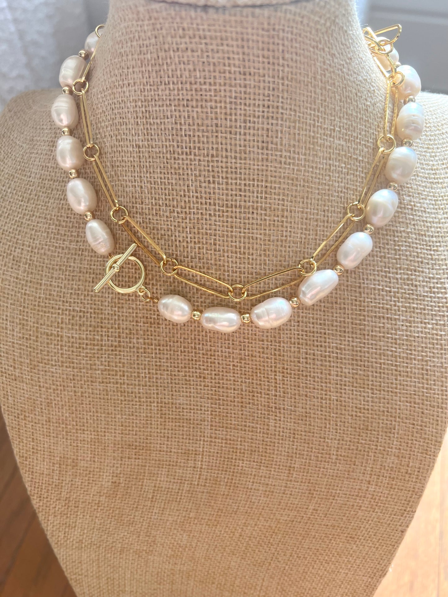 Freshwater Pearl Toggle Necklace