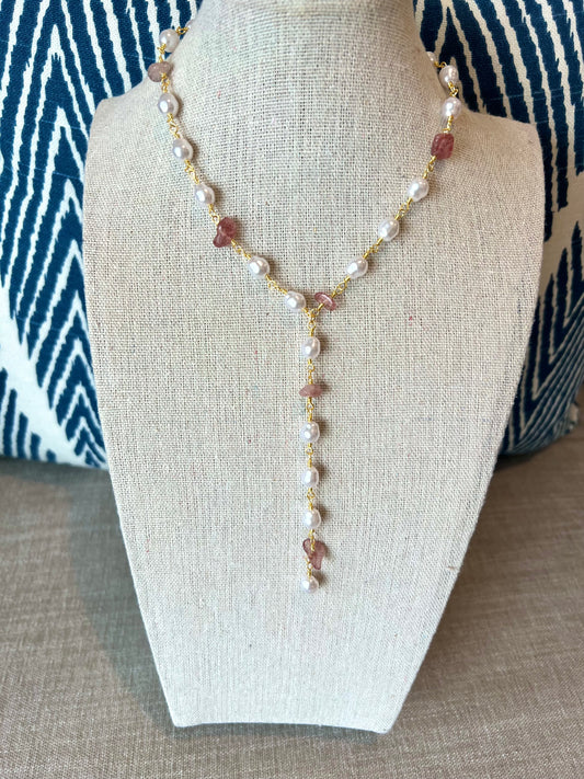 Pearl and Rose Chip Lariat Necklace