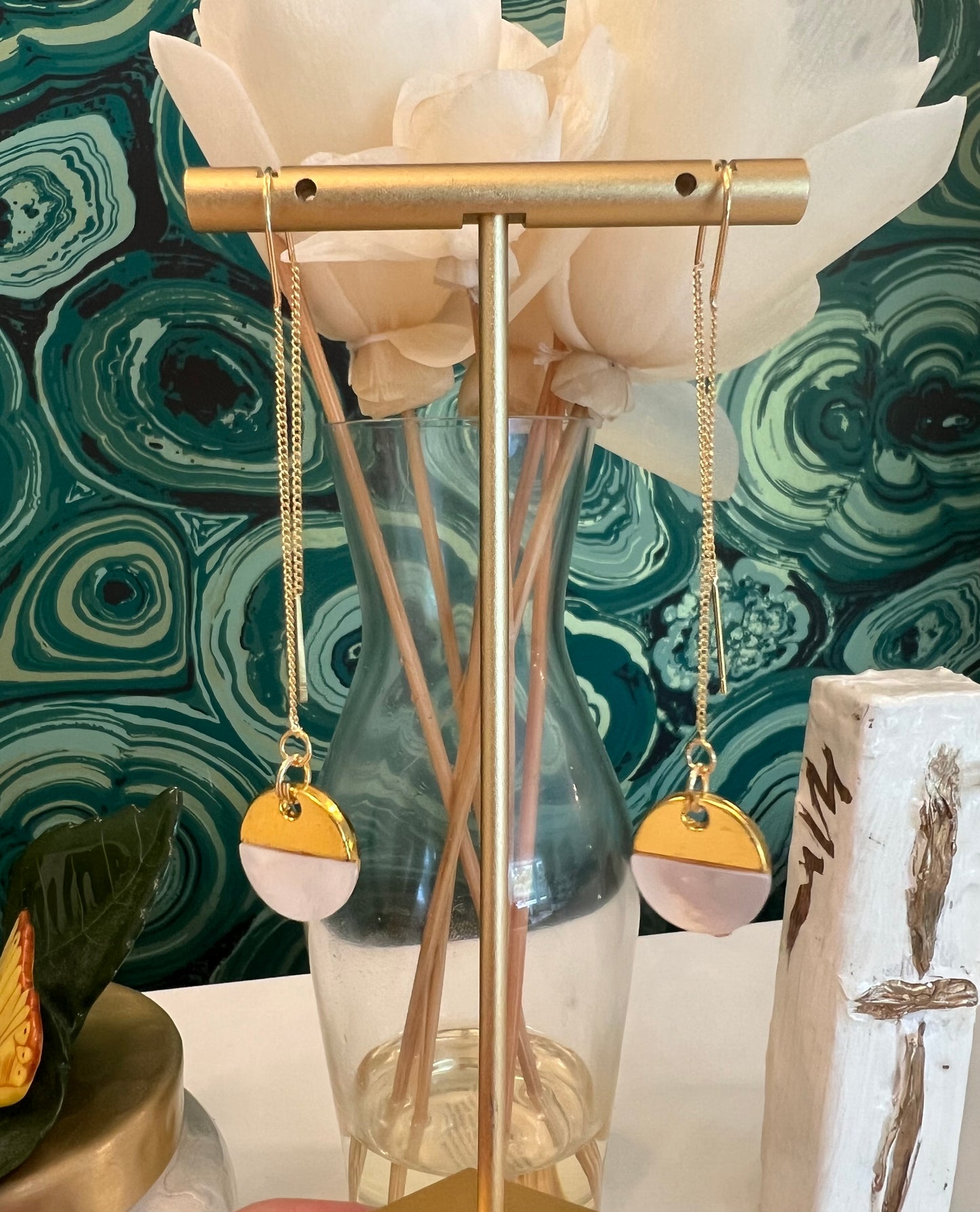 Mother of Pearl Circle Earrings