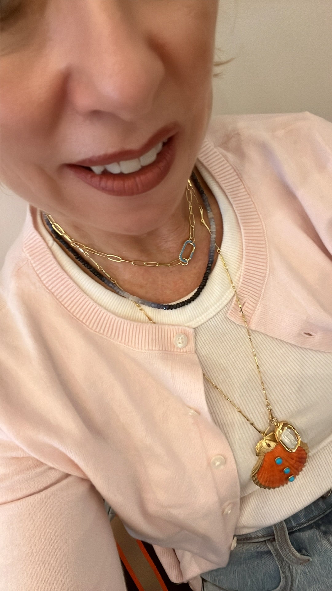 Shell Pendant Necklace