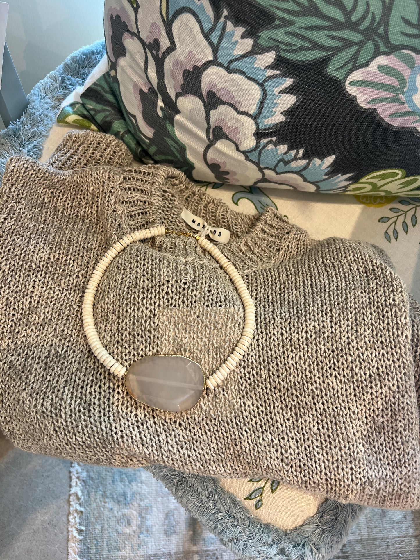 Neutral Agate Howlite Bead Necklace