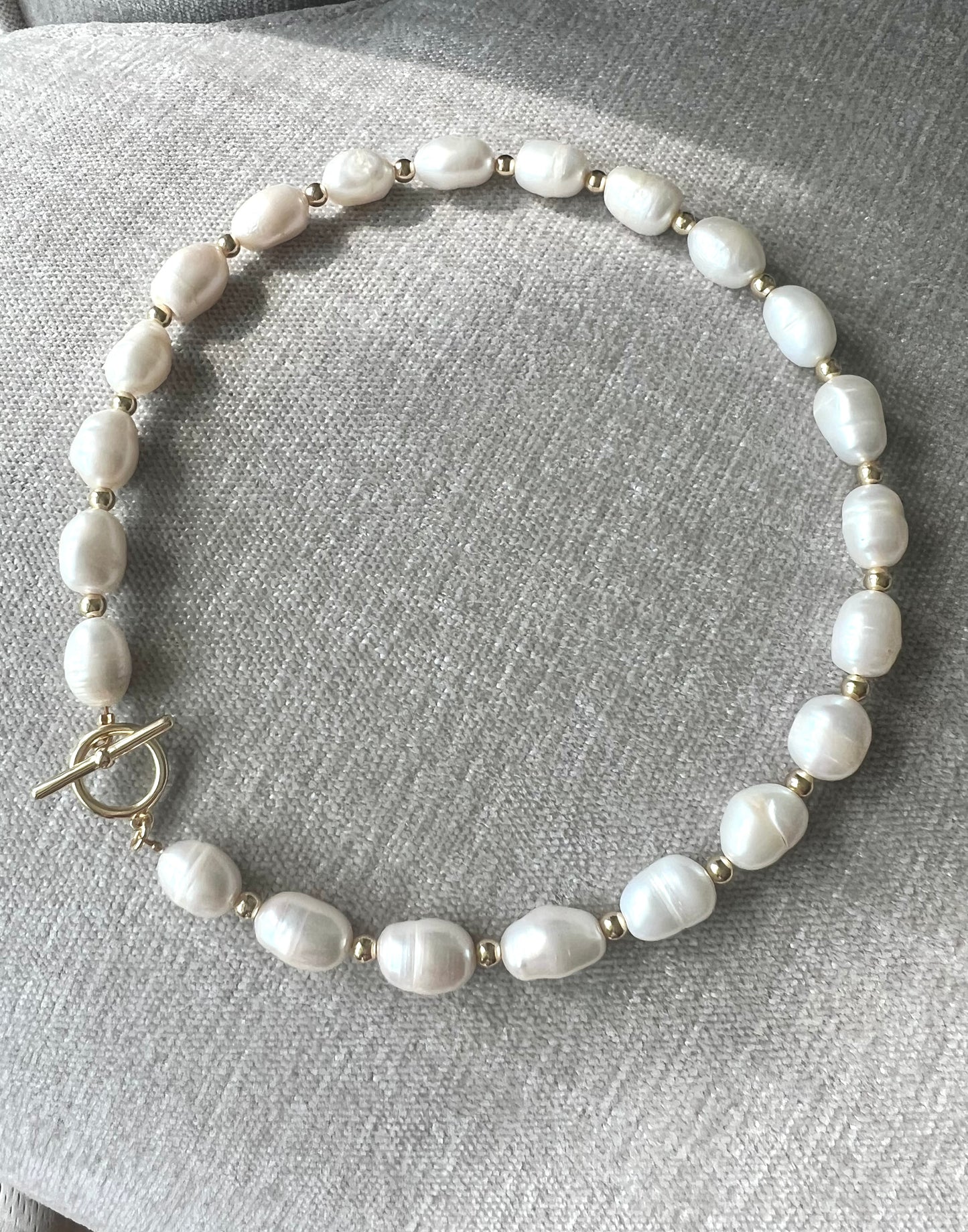 Freshwater Pearl Toggle Necklace