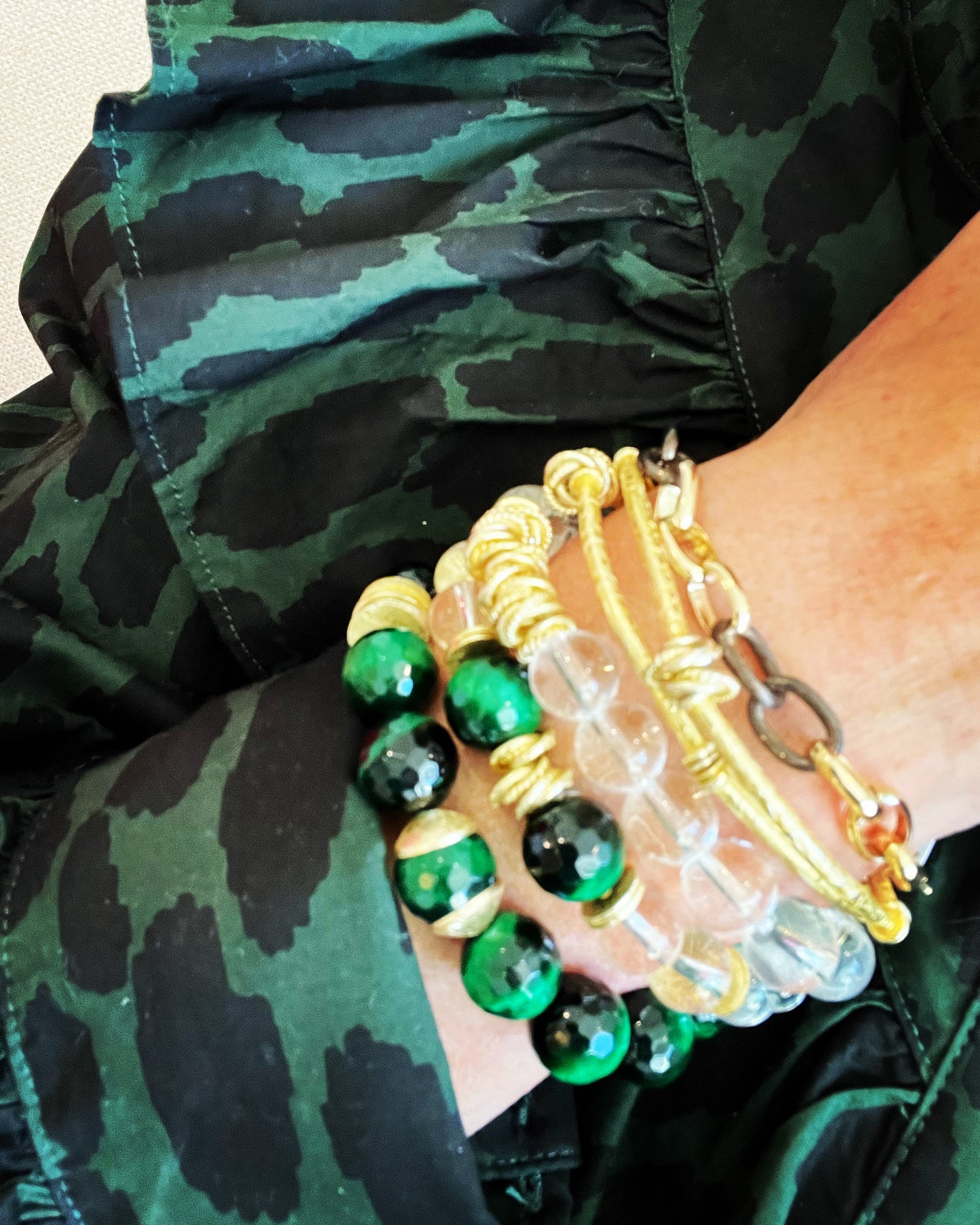 Clear Bubble Bead & Green Tiger Eye Bracelet