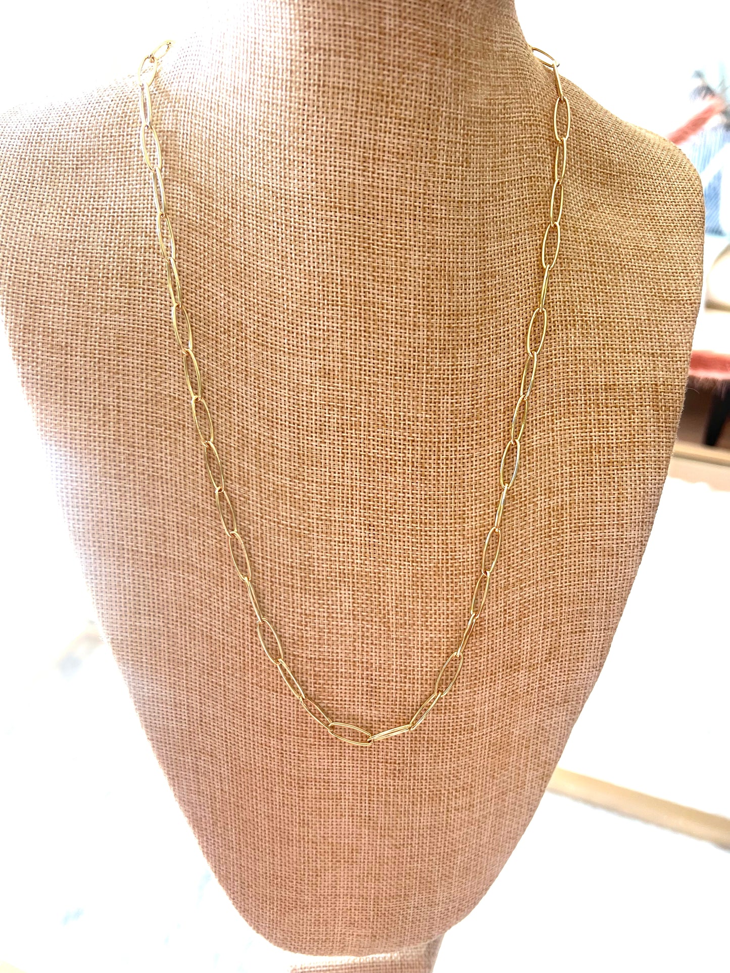 Gold paperclip chain 22”
