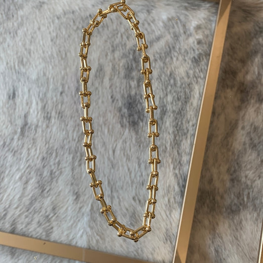Gold U-ball Necklace